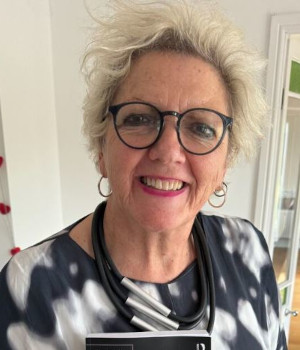 Elspeth Jones